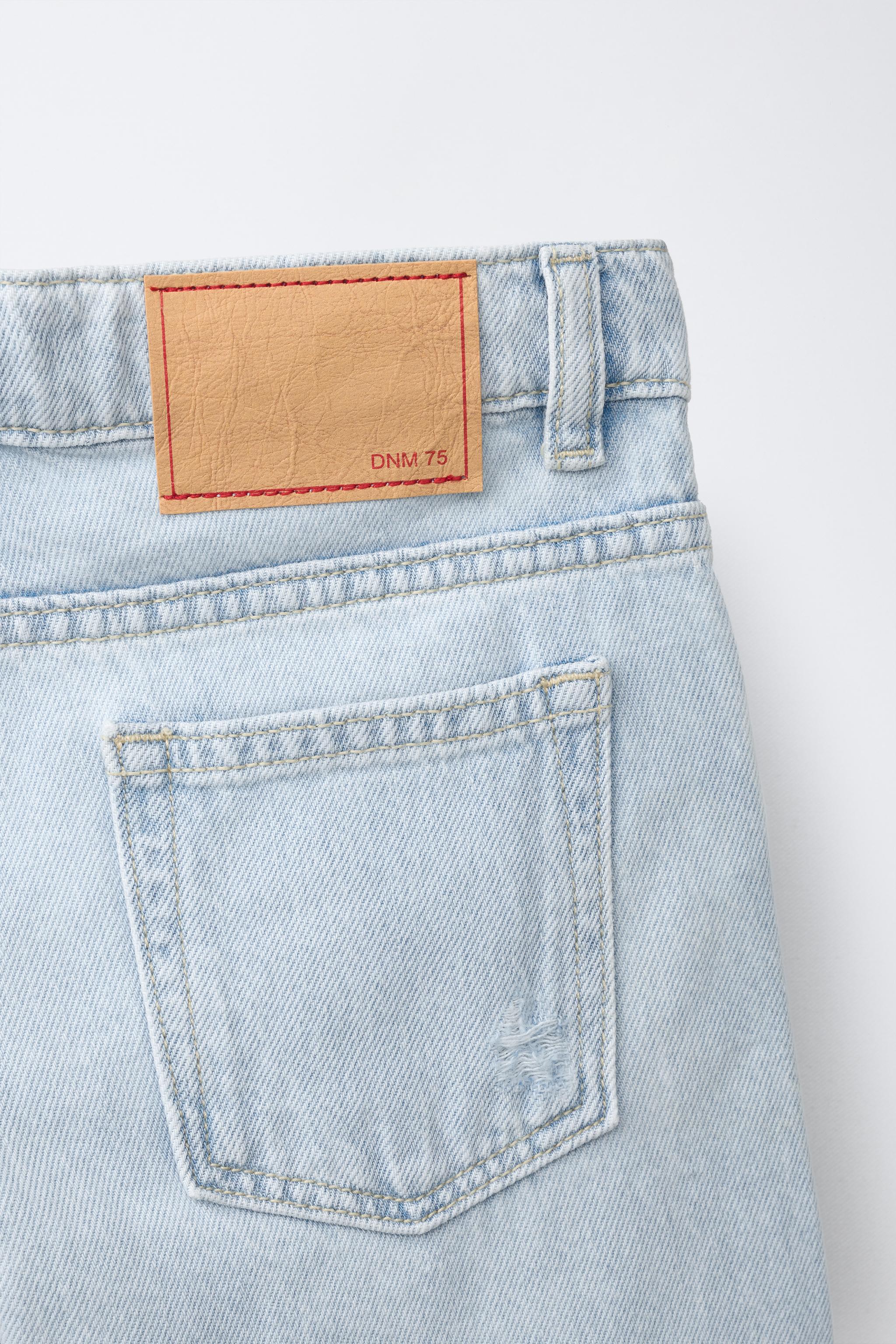 RIPPED STRAIGHT DENIM SHORTS